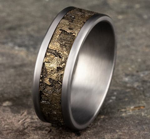 Tantalum Bronze Pattern Men's Wedding Band