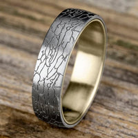 Two Tone Gold Fractured Rock Pattern Men's Wedding Band